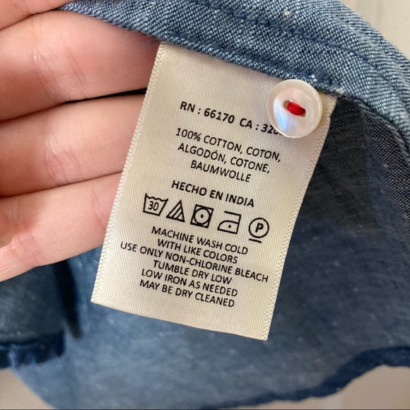 Anthropologie holding horses chambray cold shoulder tie sleeve top 6 - Picture 7 of 8